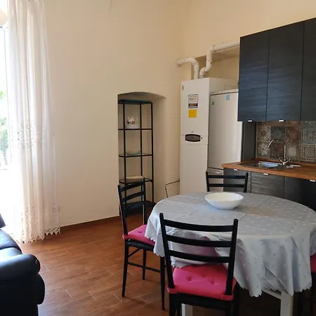 B&B 47-2